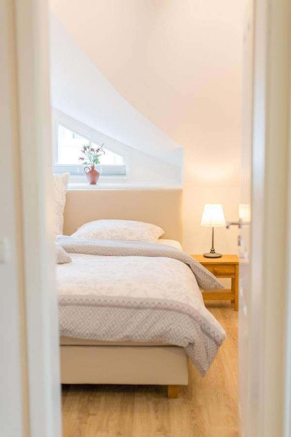 Haus Bugspriet Haegerende Zingst Exterior foto
